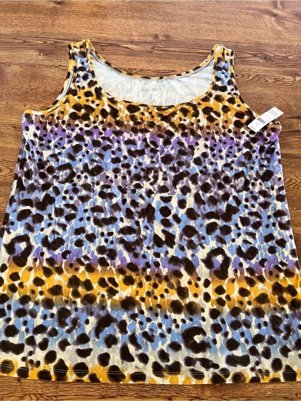 Ladies Beautiful Lord & Taylor NWT Plus Size Tank Top